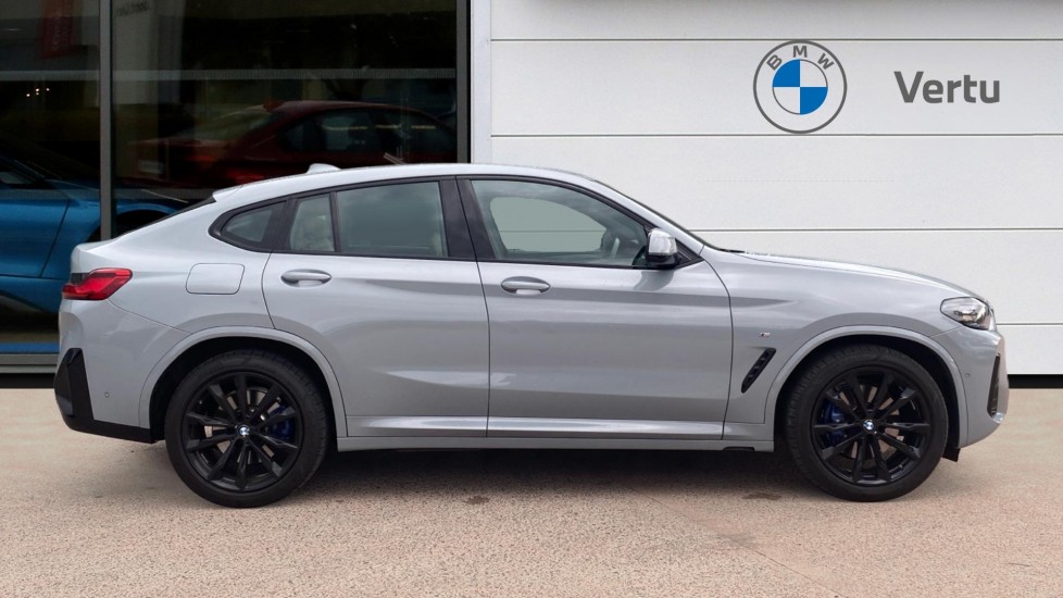 BMW X4 xDrive20d MHT M Sport 5dr Step Auto Diesel Estate - Image 3