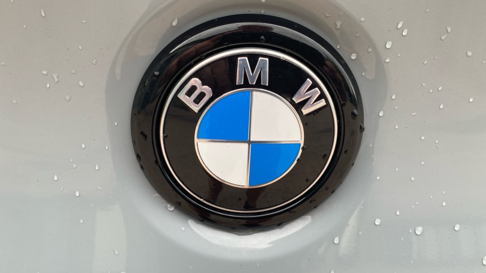 BMW X4 xDrive20d MHT M Sport 5dr Step Auto Diesel Estate - Image 37