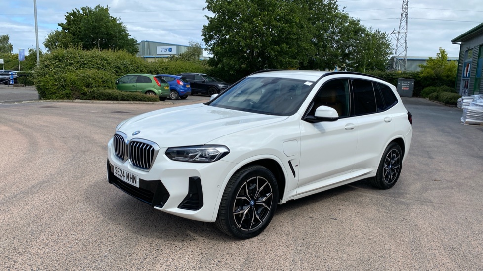 BMW X3 xDrive 30e M Sport 5dr Auto Estate - Image 26