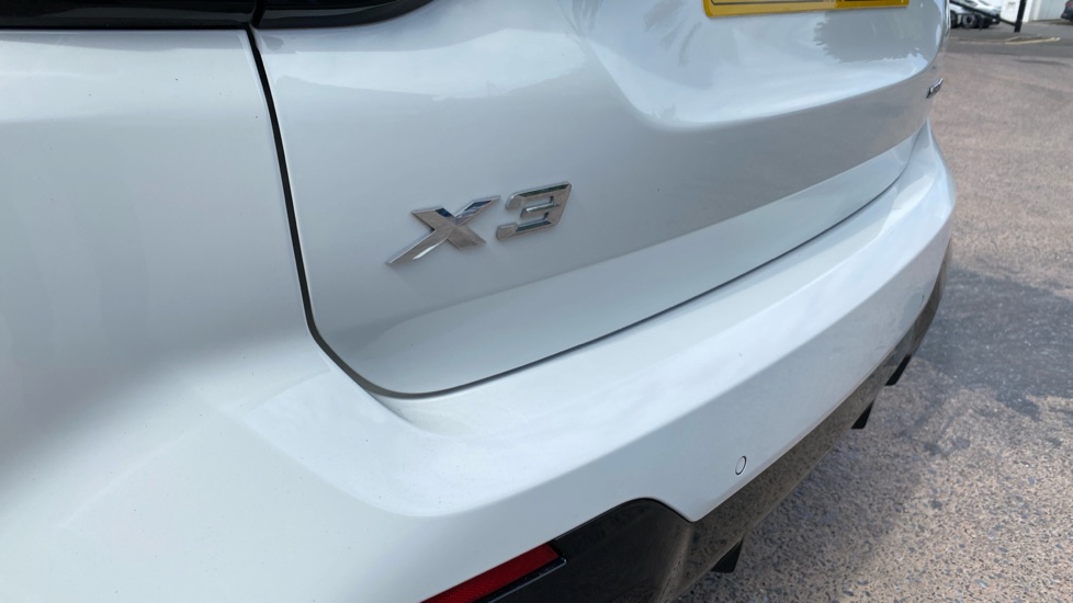 BMW X3 xDrive 30e M Sport 5dr Auto Estate - Image 30