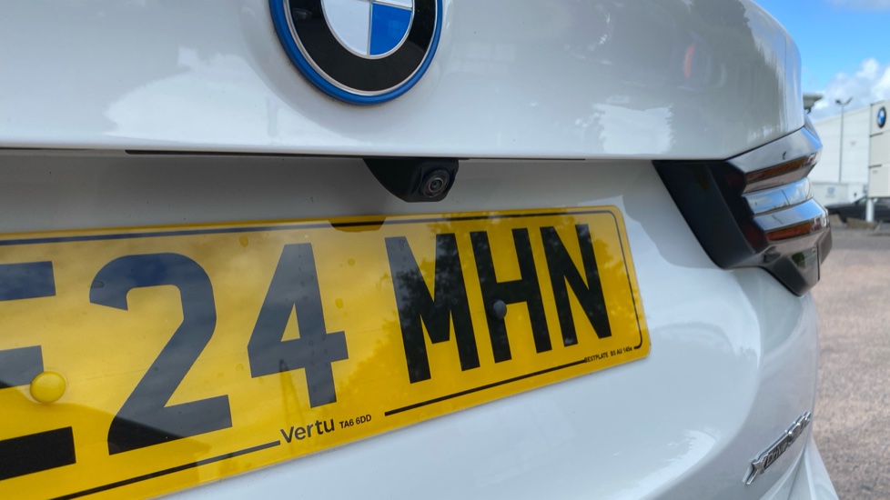 BMW X3 xDrive 30e M Sport 5dr Auto Estate - Image 32