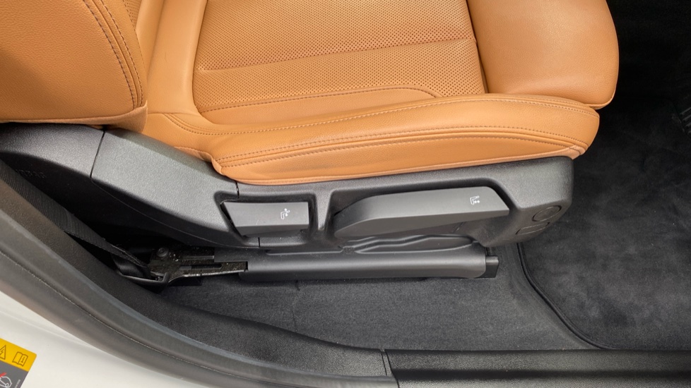 BMW X3 xDrive 30e M Sport 5dr Auto Estate - Image 40
