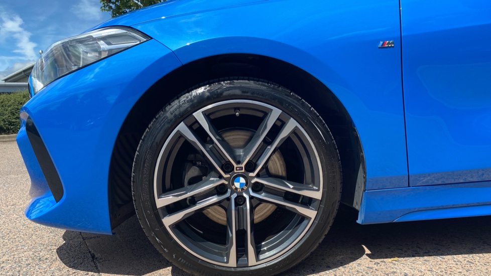 BMW 1 Series 118i [136] M Sport 5dr [Live Cockpit Professional] Petrol Hatchback - Image 14
