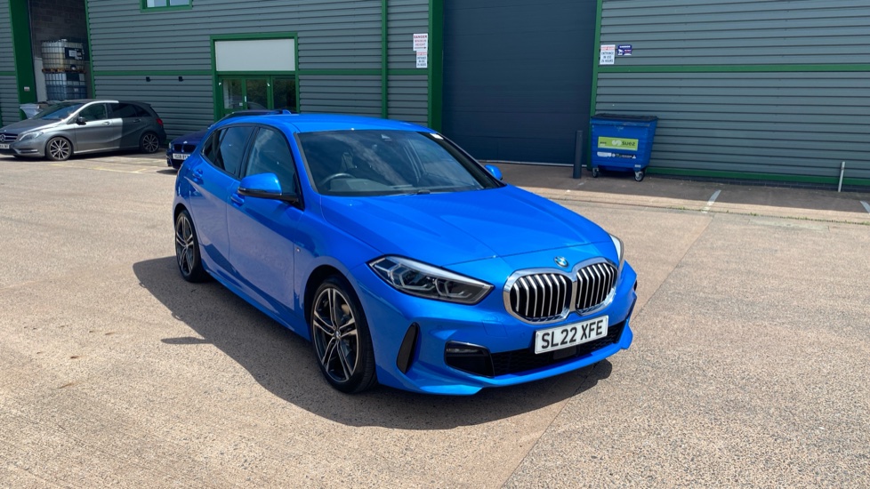 BMW 1 Series 118i [136] M Sport 5dr [Live Cockpit Professional] Petrol Hatchback - Image 24