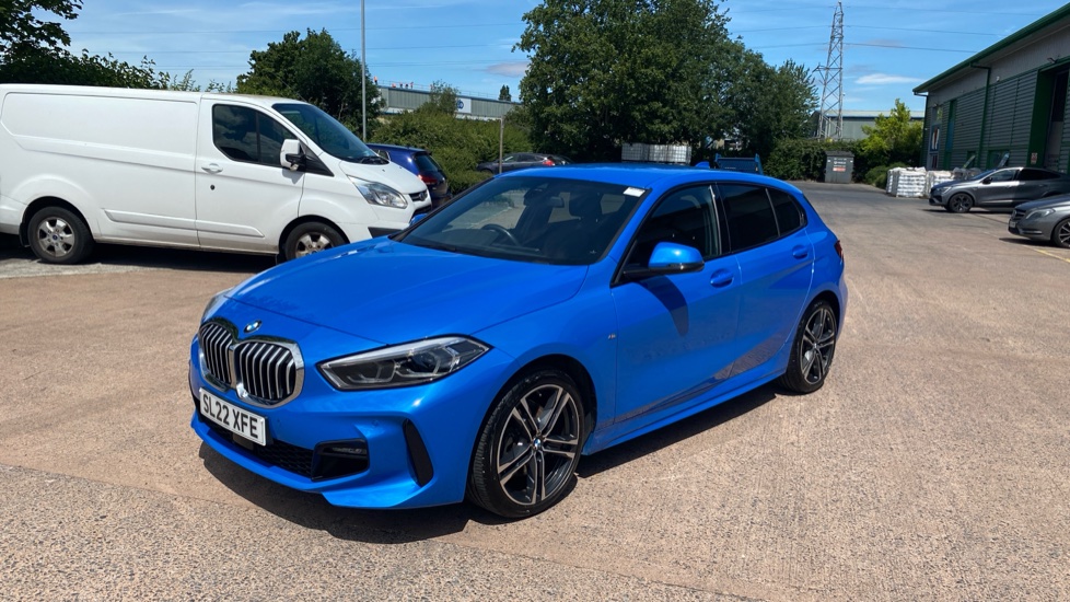 BMW 1 Series 118i [136] M Sport 5dr [Live Cockpit Professional] Petrol Hatchback - Image 25