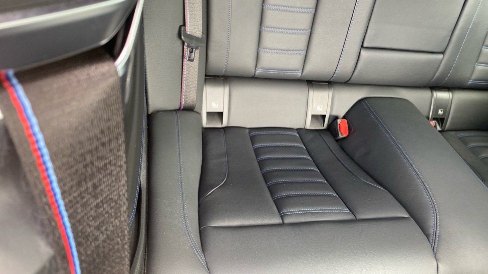 BMW 4 Series M440i xDrive MHT 2dr Step Auto Petrol Coupe - Image 41
