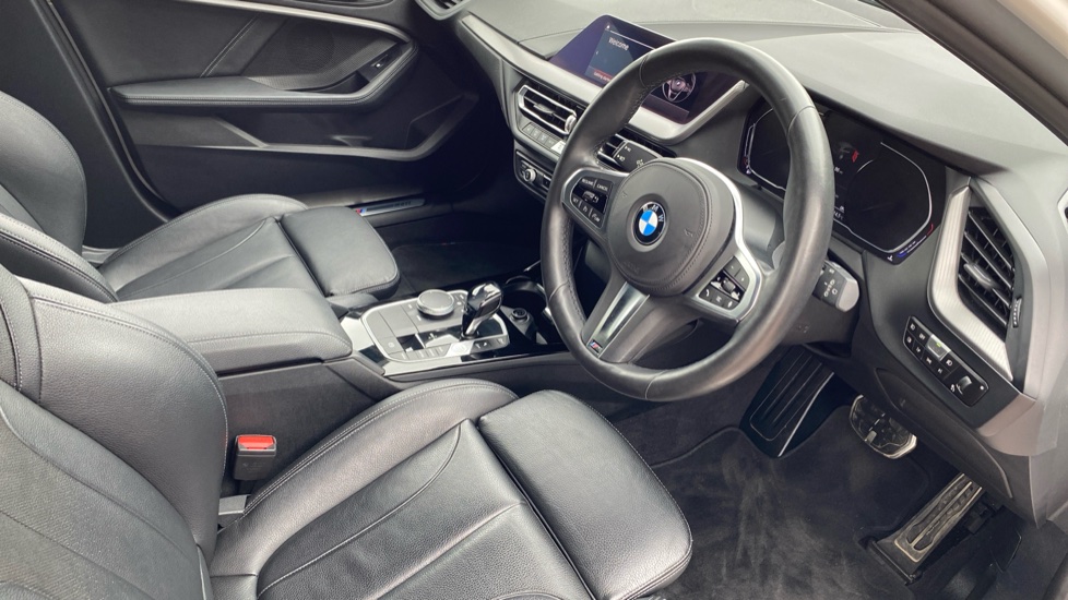 BMW 1 Series 118i M Sport 5dr Step Auto Petrol Hatchback - Image 6