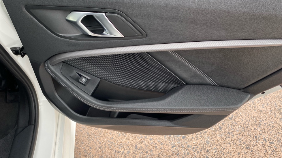 BMW 1 Series 118i M Sport 5dr Step Auto Petrol Hatchback - Image 30