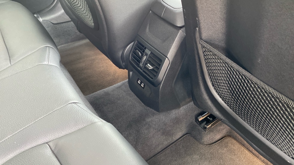 BMW 1 Series 118i M Sport 5dr Step Auto Petrol Hatchback - Image 31