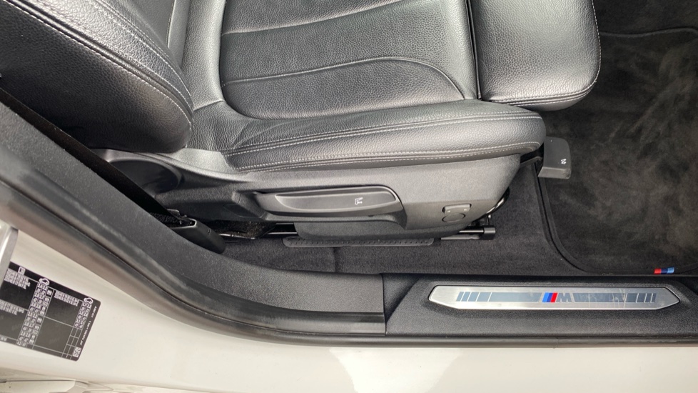 BMW 1 Series 118i M Sport 5dr Step Auto Petrol Hatchback - Image 33