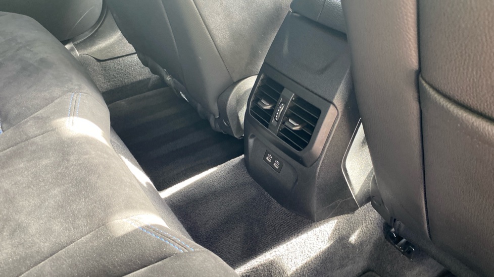 BMW 2 Series M235i xDrive 4dr Step Auto Petrol Saloon - Image 40