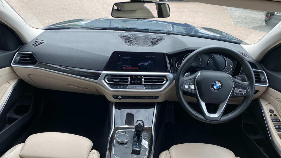 BMW 3 Series 320i Sport 4dr Step Auto Petrol Saloon - Image 4