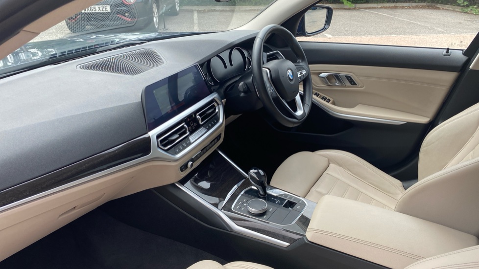 BMW 3 Series 320i Sport 4dr Step Auto Petrol Saloon - Image 7