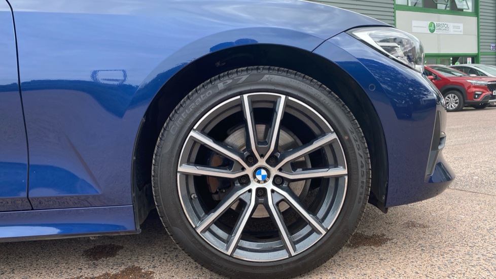 BMW 3 Series 320i Sport 4dr Step Auto Petrol Saloon - Image 14