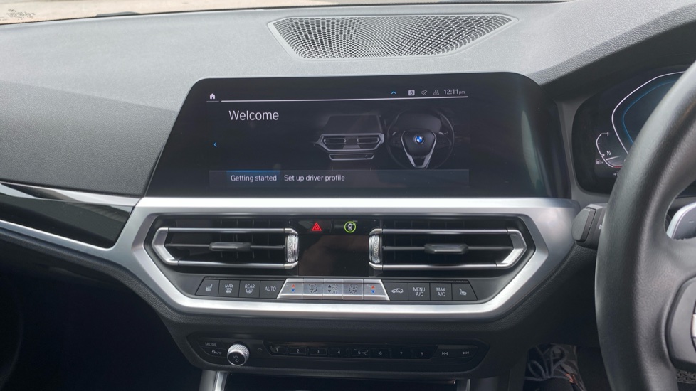 BMW 3 Series 330e SE Pro 4dr Auto Saloon - Image 8