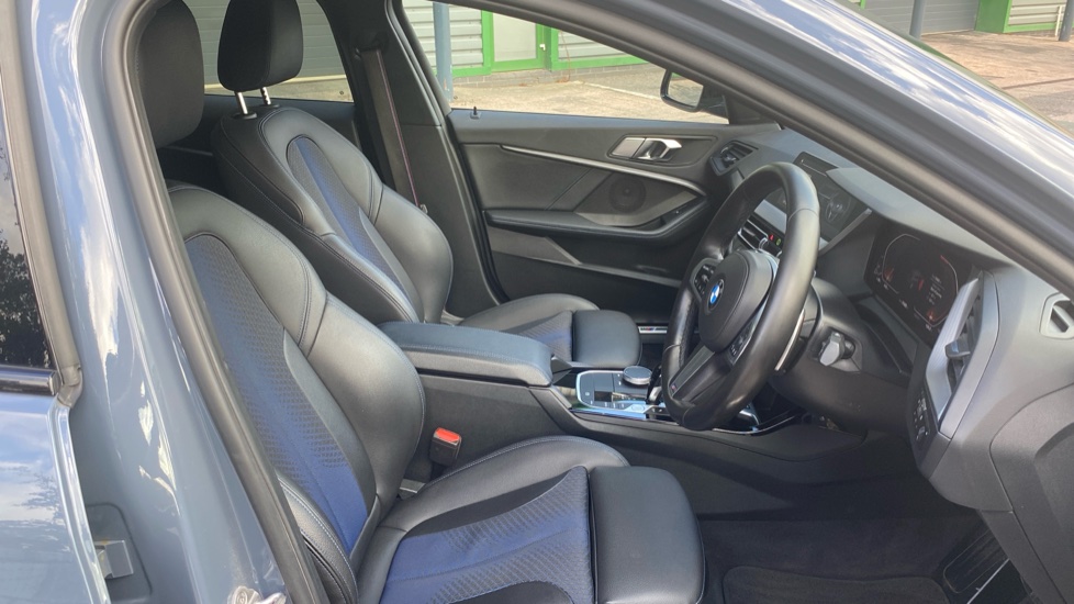BMW 1 Series 118d M Sport 5dr Step Auto Diesel Hatchback - Image 11