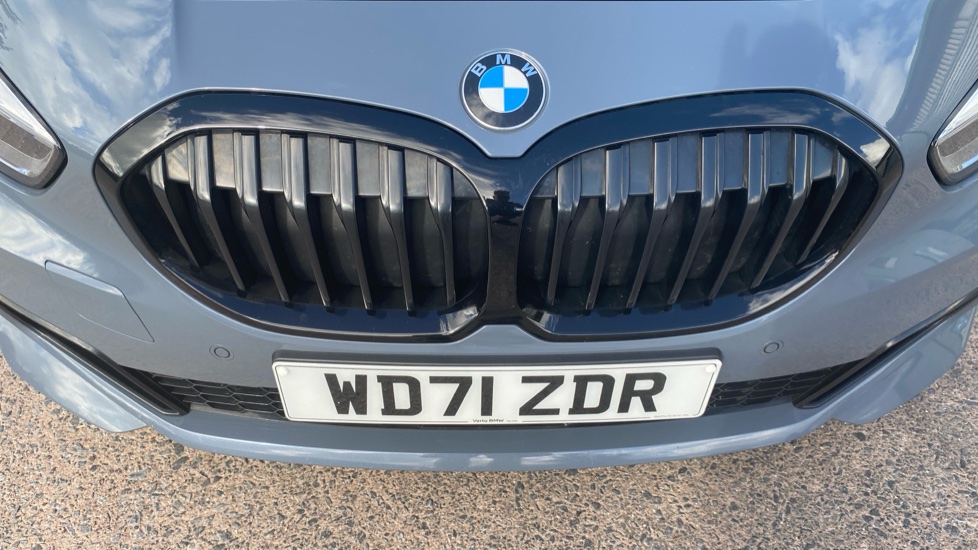 BMW 1 Series 118d M Sport 5dr Step Auto Diesel Hatchback - Image 31