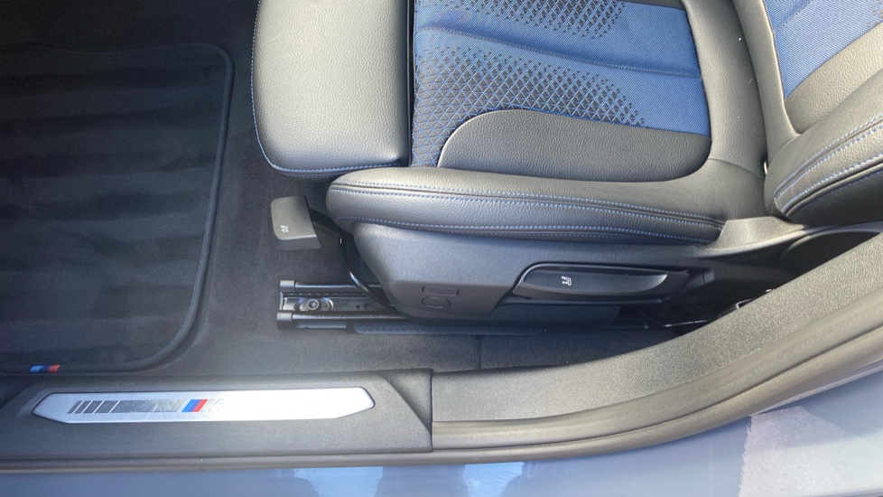 BMW 1 Series 118d M Sport 5dr Step Auto Diesel Hatchback - Image 33