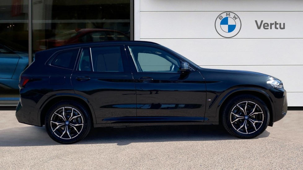 BMW X3 xDrive 30e M Sport 5dr Auto Estate - Image 3