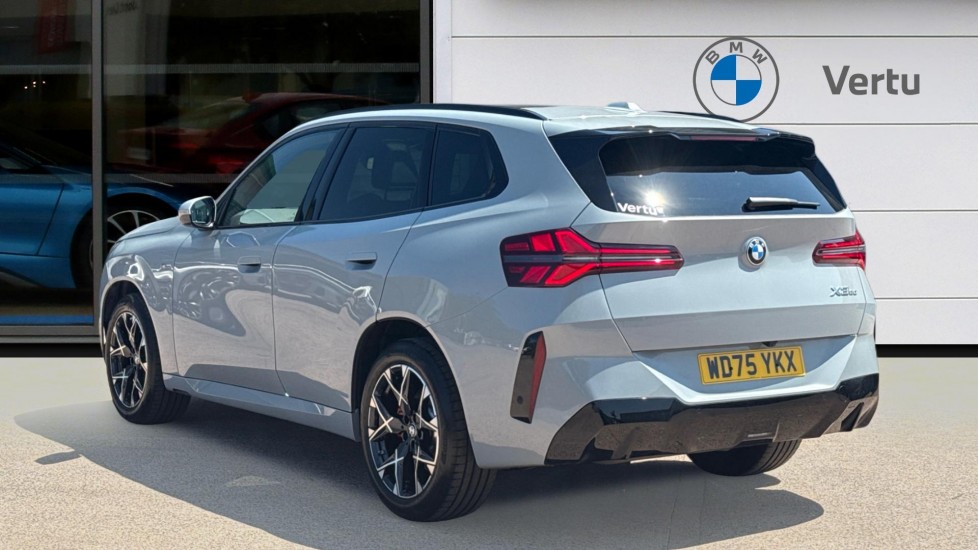 BMW X3 20 xDrive M Sport 5dr Step Auto Petrol Estate - Image 2