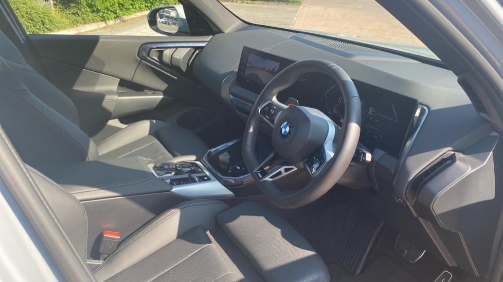 BMW X3 20 xDrive M Sport 5dr Step Auto Petrol Estate - Image 6