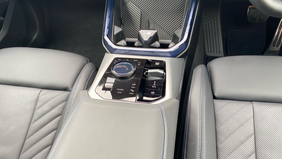 BMW X3 30e xDrive M Sport 5dr Auto Estate - Image 10