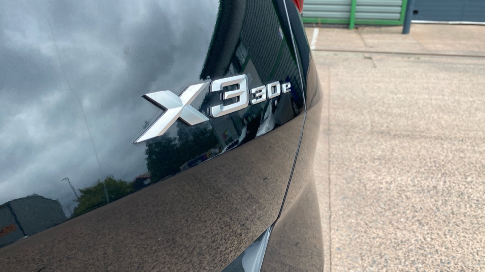 BMW X3 30e xDrive M Sport 5dr Auto Estate - Image 32