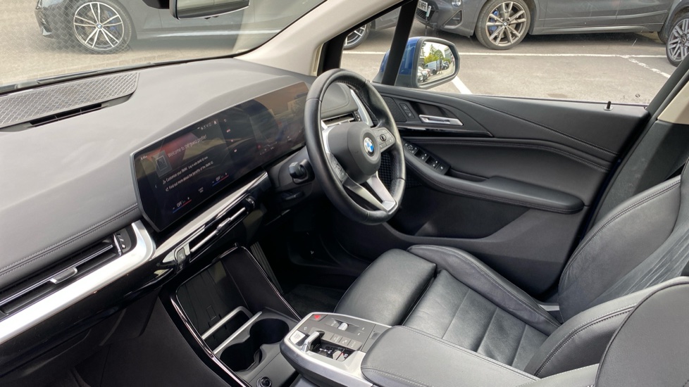 BMW 2 Series 223i MHT Luxury 5dr DCT Petrol Hatchback - Image 7