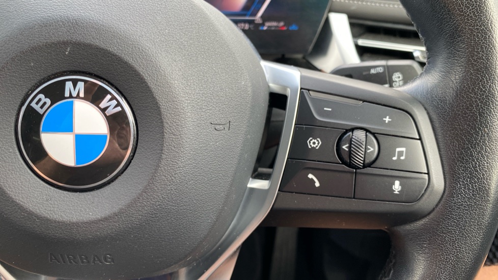 BMW 2 Series 223i MHT Luxury 5dr DCT Petrol Hatchback - Image 18