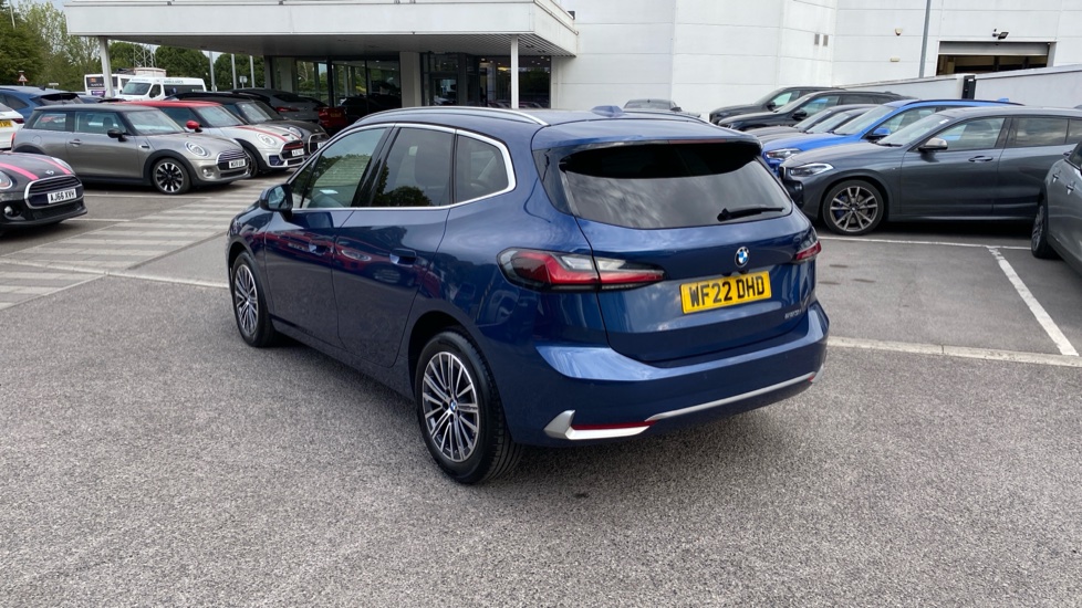 BMW 2 Series 223i MHT Luxury 5dr DCT Petrol Hatchback - Image 27