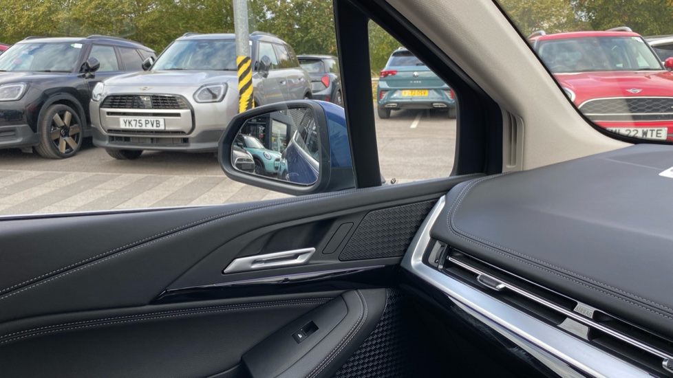 BMW 2 Series 223i MHT Luxury 5dr DCT Petrol Hatchback - Image 63