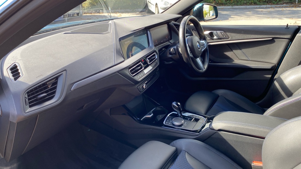 BMW 2 Series 218i [136] M Sport 4dr DCT Petrol Saloon - Image 7