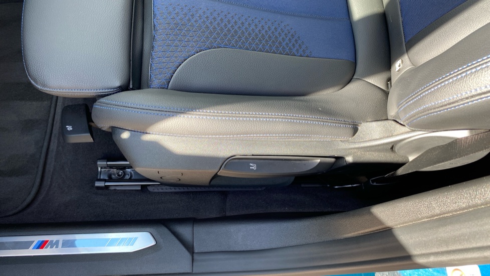 BMW 2 Series 218i [136] M Sport 4dr DCT Petrol Saloon - Image 31