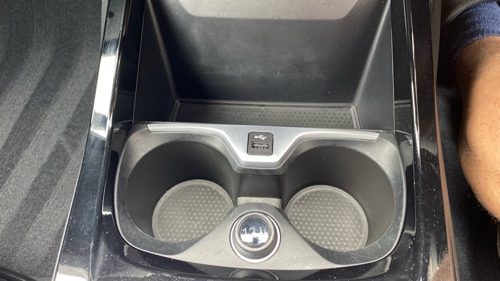 BMW 1 Series M135i xDrive 5dr Step Auto Petrol Hatchback - Image 43