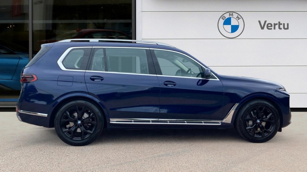 BMW X7 xDrive40i MHT Excellence 5dr Step Auto Petrol Estate - Image 3