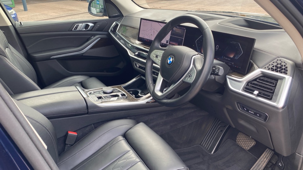 BMW X7 xDrive40i MHT Excellence 5dr Step Auto Petrol Estate - Image 6