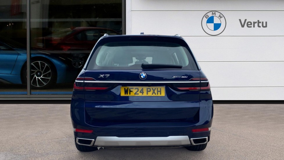 BMW X7 xDrive40i MHT Excellence 5dr Step Auto Petrol Estate - Image 15