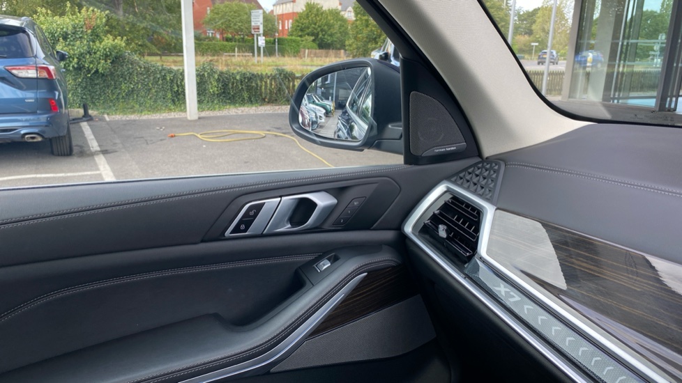 BMW X7 xDrive40i MHT Excellence 5dr Step Auto Petrol Estate - Image 67