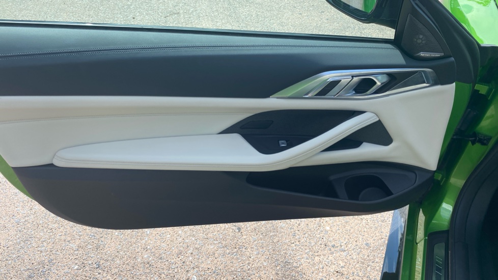 BMW M4 xDrive Competition M 2dr Step Auto Petrol Coupe - Image 40