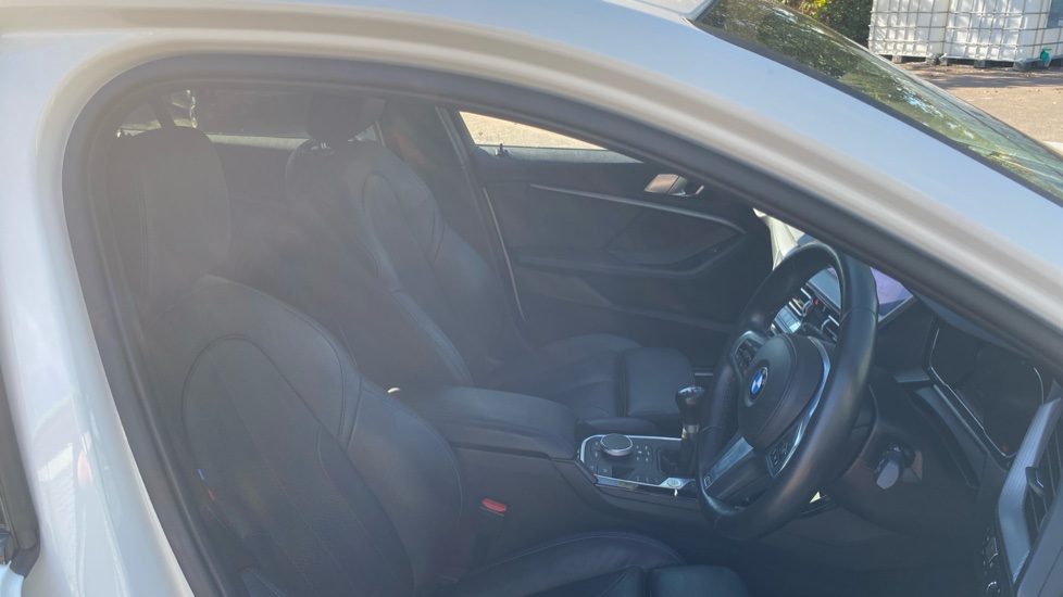 BMW 1 Series 118i M Sport 5dr Petrol Hatchback - Image 11