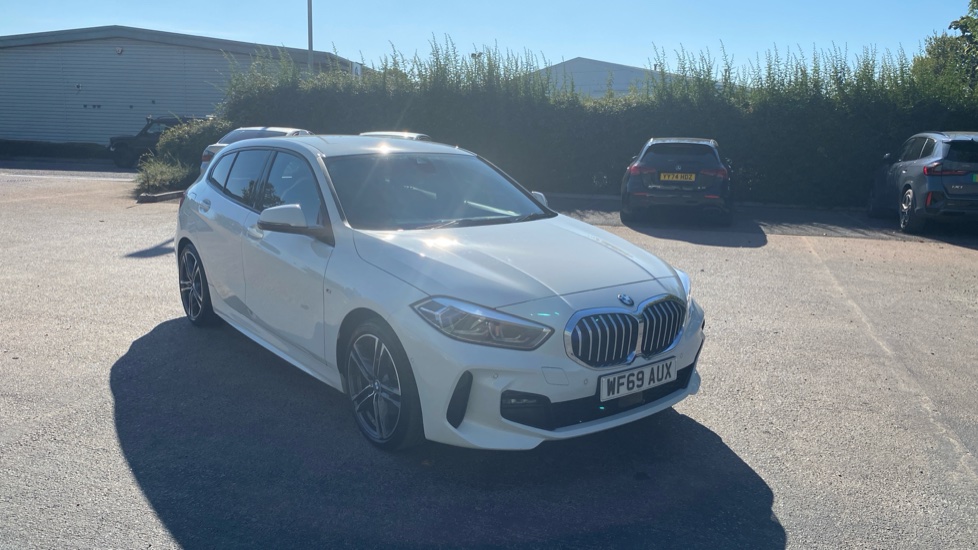 BMW 1 Series 118i M Sport 5dr Petrol Hatchback - Image 24