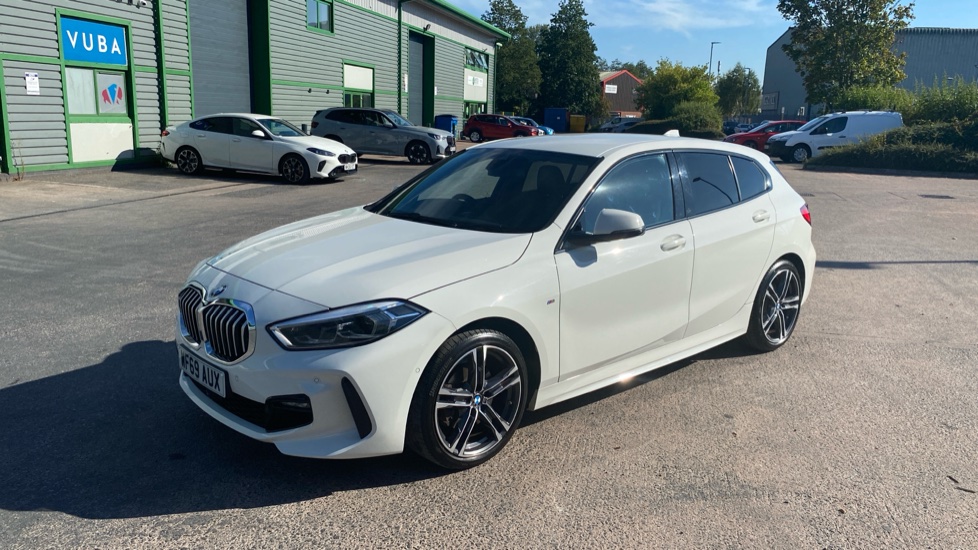BMW 1 Series 118i M Sport 5dr Petrol Hatchback - Image 25