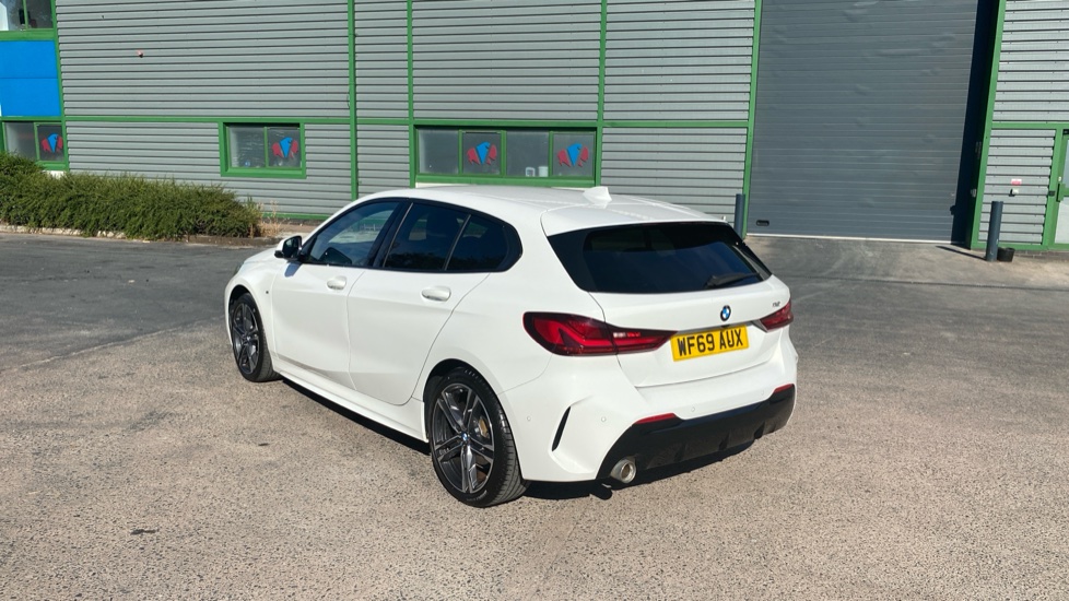 BMW 1 Series 118i M Sport 5dr Petrol Hatchback - Image 26