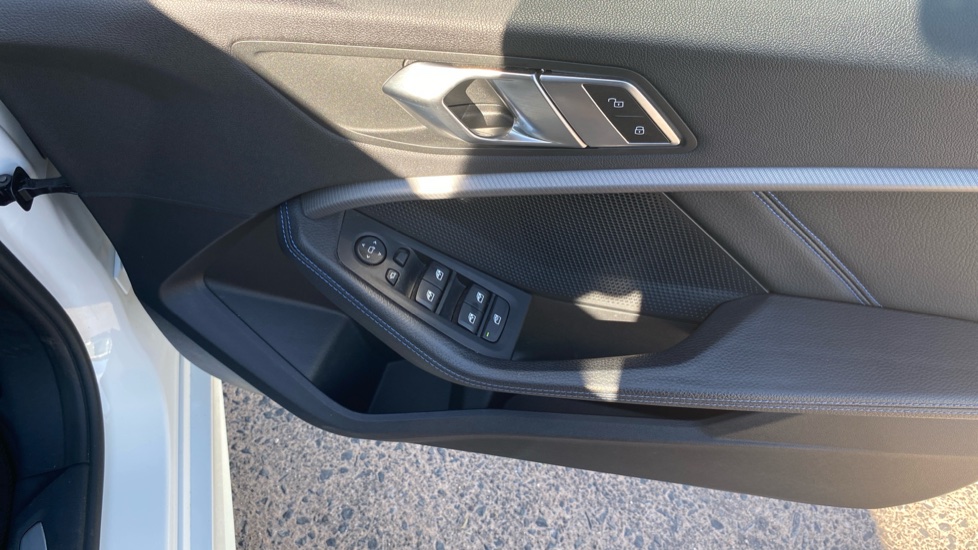 BMW 1 Series 118i M Sport 5dr Petrol Hatchback - Image 39