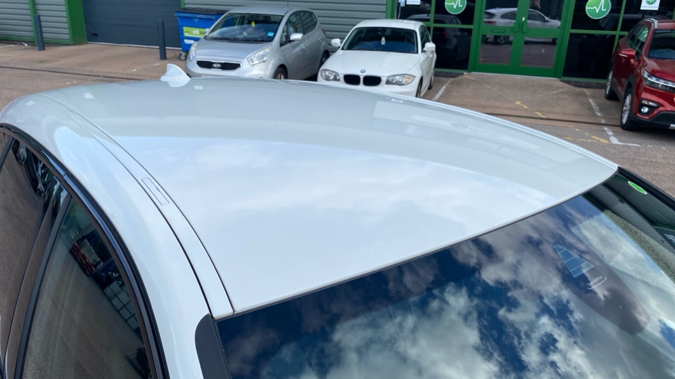 BMW 1 Series 118i [136] M Sport 5dr Step Auto Petrol Hatchback - Image 21