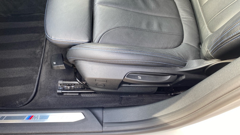 BMW 1 Series 118i [136] M Sport 5dr Step Auto Petrol Hatchback - Image 32