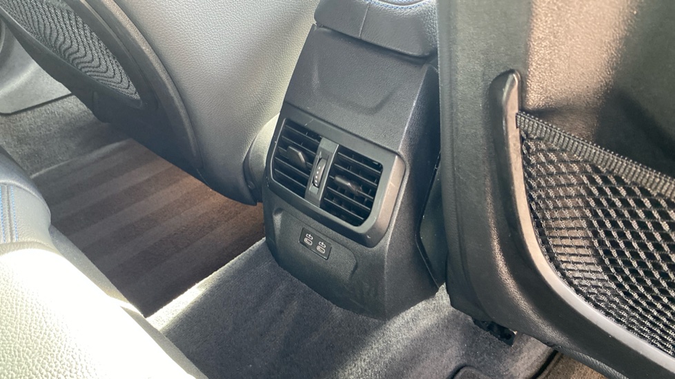 BMW 1 Series 118i [136] M Sport 5dr Step Auto Petrol Hatchback - Image 38