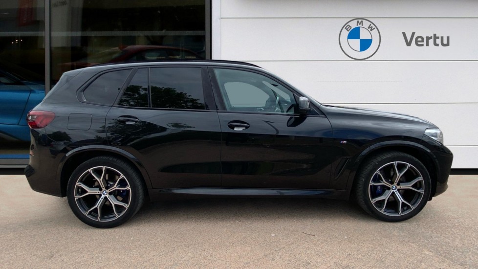 BMW X5 xDrive30d MHT M Sport 5dr Auto Diesel Estate - Image 3