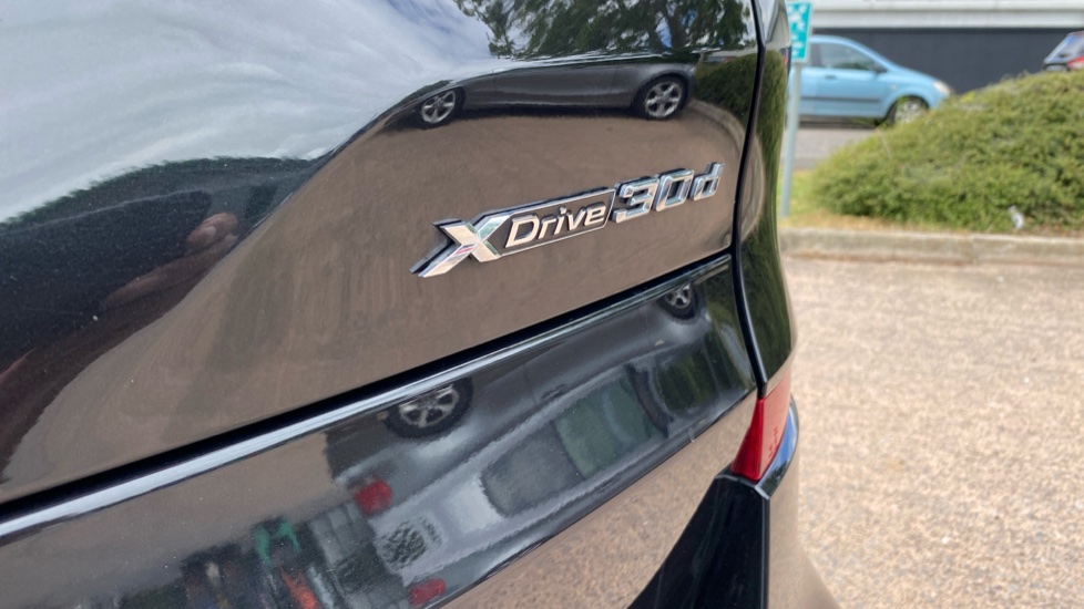BMW X5 xDrive30d MHT M Sport 5dr Auto Diesel Estate - Image 36