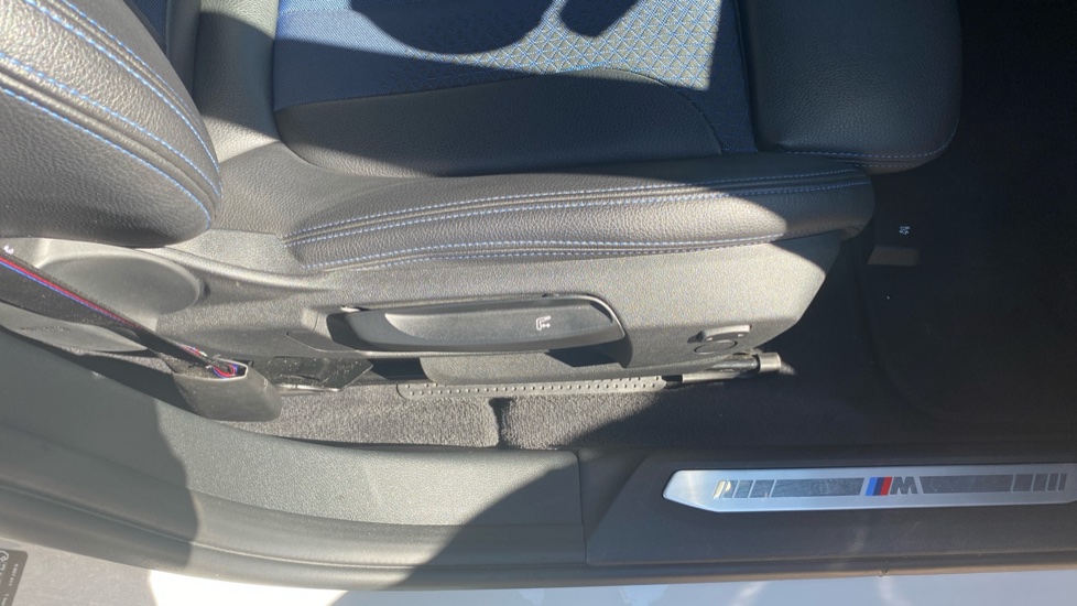 BMW 1 Series 118i M Sport 5dr Step Auto Petrol Hatchback - Image 39